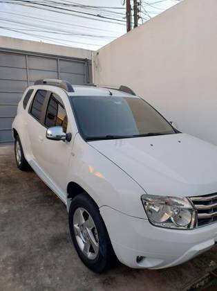 RENAULT DUSTER 2.0 DYNAMIQUE 4X2 16V FLEX 4P AUTOMÁTICO RENAULT DUSTER 2.0 DYNAMIQUE 4X2 16V FLEX 4P AUTOMÁTICO
